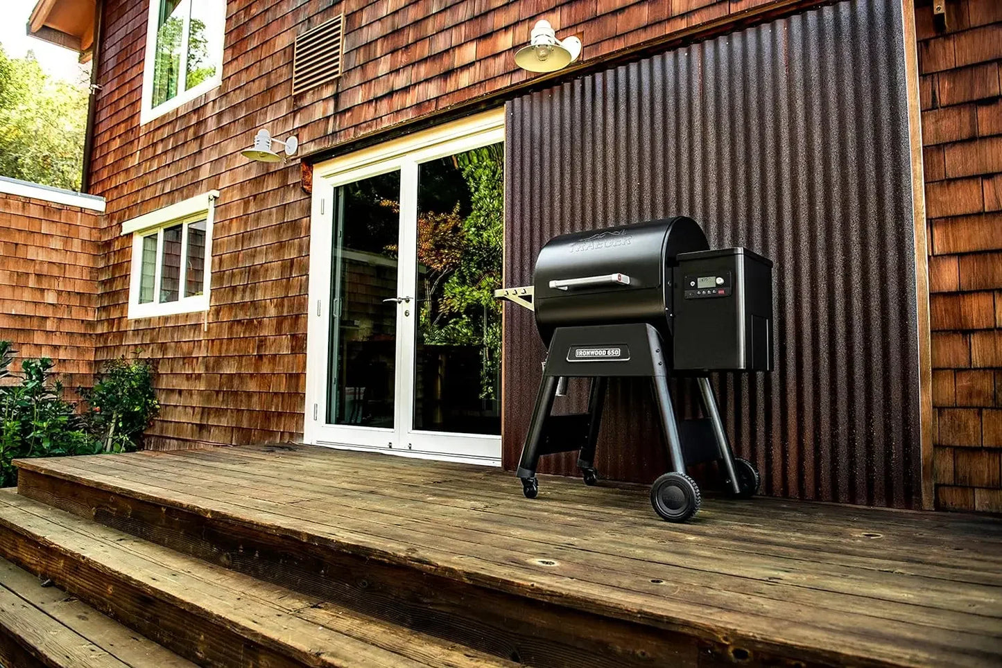 Electric Wood Pellet Grill & Smoker with Wi-Fi & App Connectivity, 650 sq in of Grilling Area & Porcelain Grill Grates