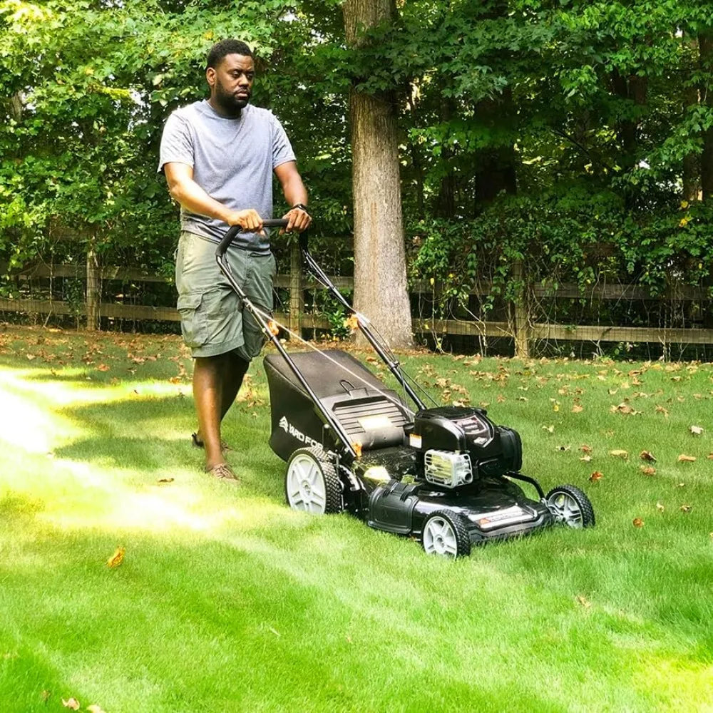 Self Propelled Lawn Mower 21" with a Briggs & Stratton 150cc Gas Engine, Mulch, Bag, Side Discharge